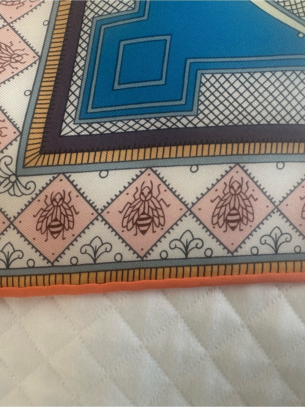 Hermes carre 90 silk scarf objects de curiosite new in box blue and orange motif - Picture 5 of 14